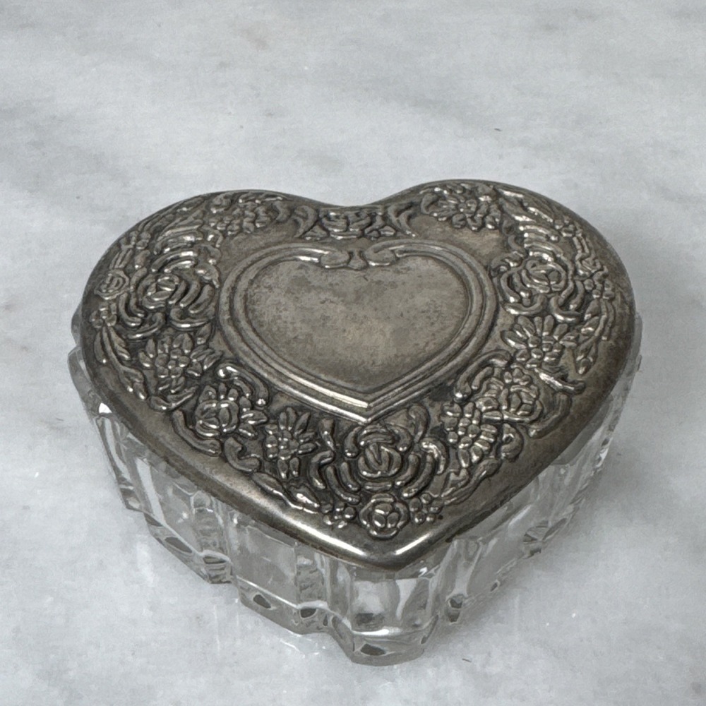 Vintage Heart Shape Trinket Jewelry Box Silverplate International Silver Company